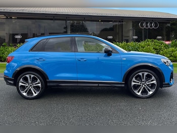 Used Audi Q3 2023 for sale - 78554548: Photo