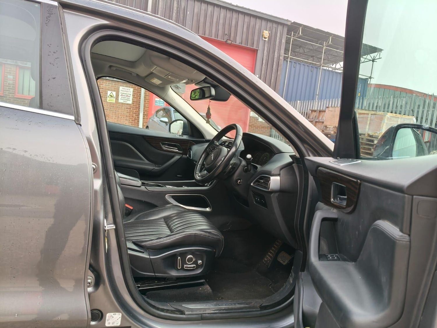 Used Jaguar F-Pace 2016 for sale - 77155455: Photo 12