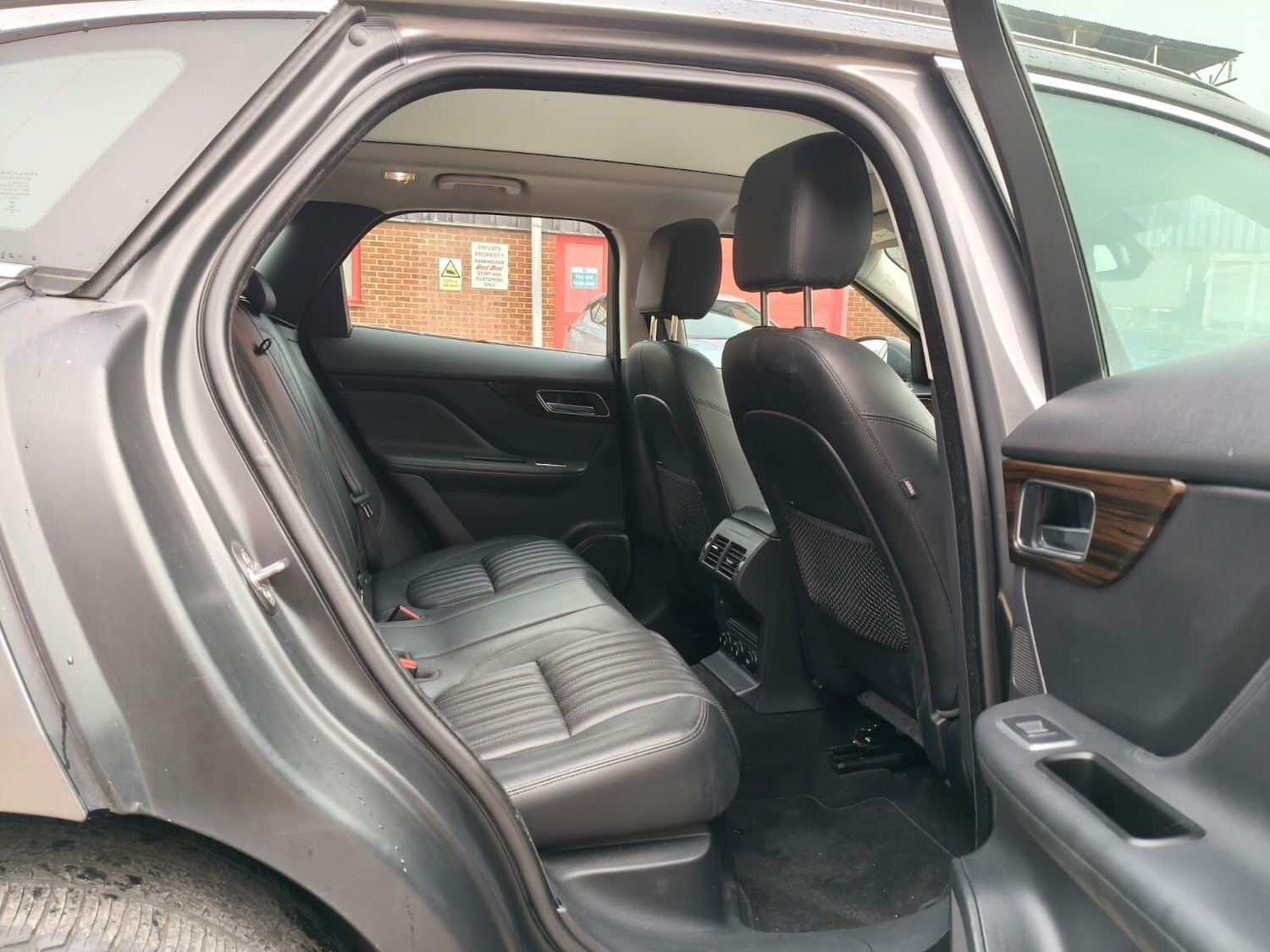 Used Jaguar F-Pace 2016 for sale - 77155455: Photo 16