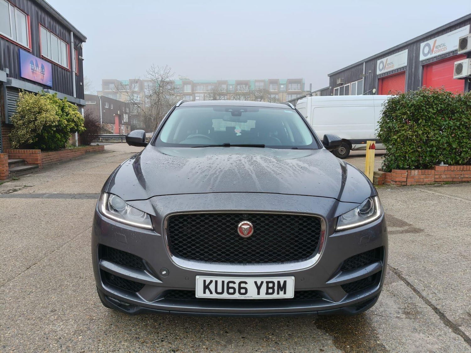 Used Jaguar F-Pace 2016 for sale - 77155455: Photo 2