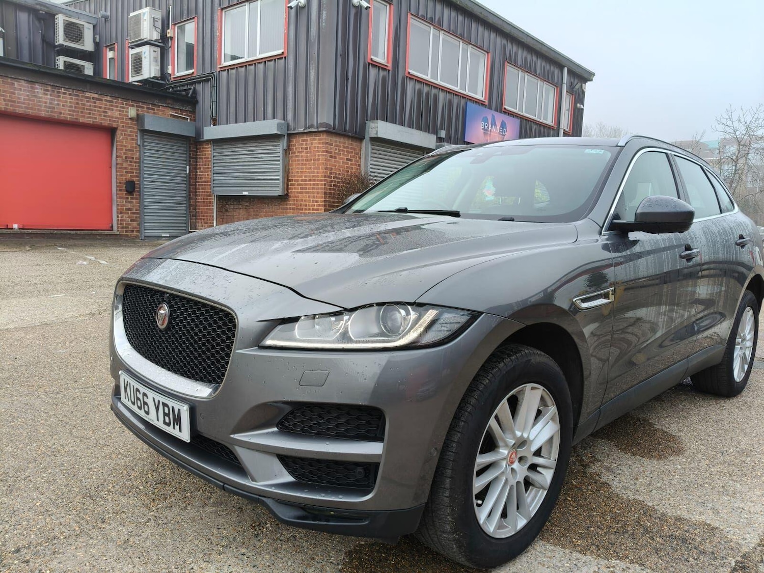 Used Jaguar F-Pace 2016 for sale - 77155455: Photo 3