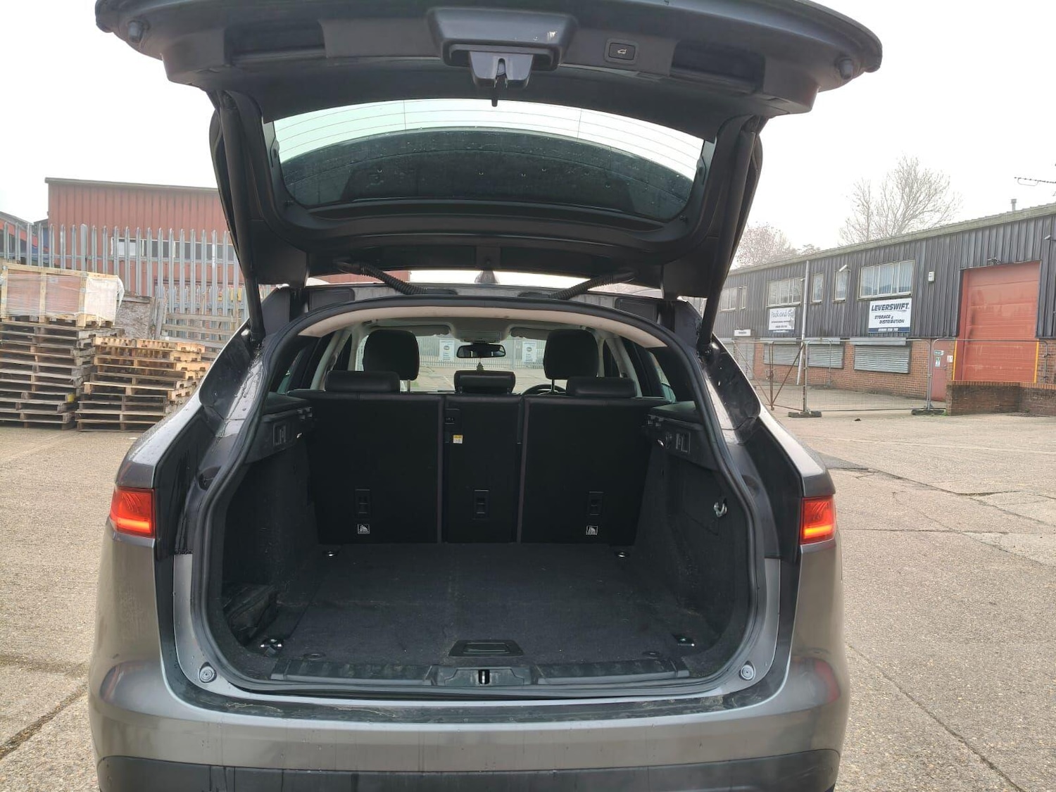 Used Jaguar F-Pace 2016 for sale - 77155455: Photo 7