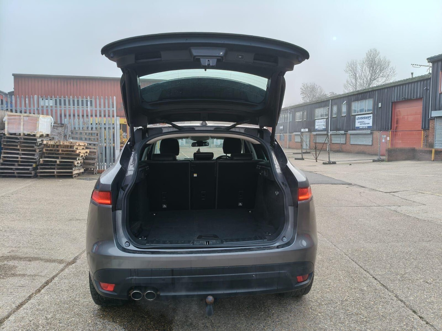 Used Jaguar F-Pace 2016 for sale - 77155455: Photo 8