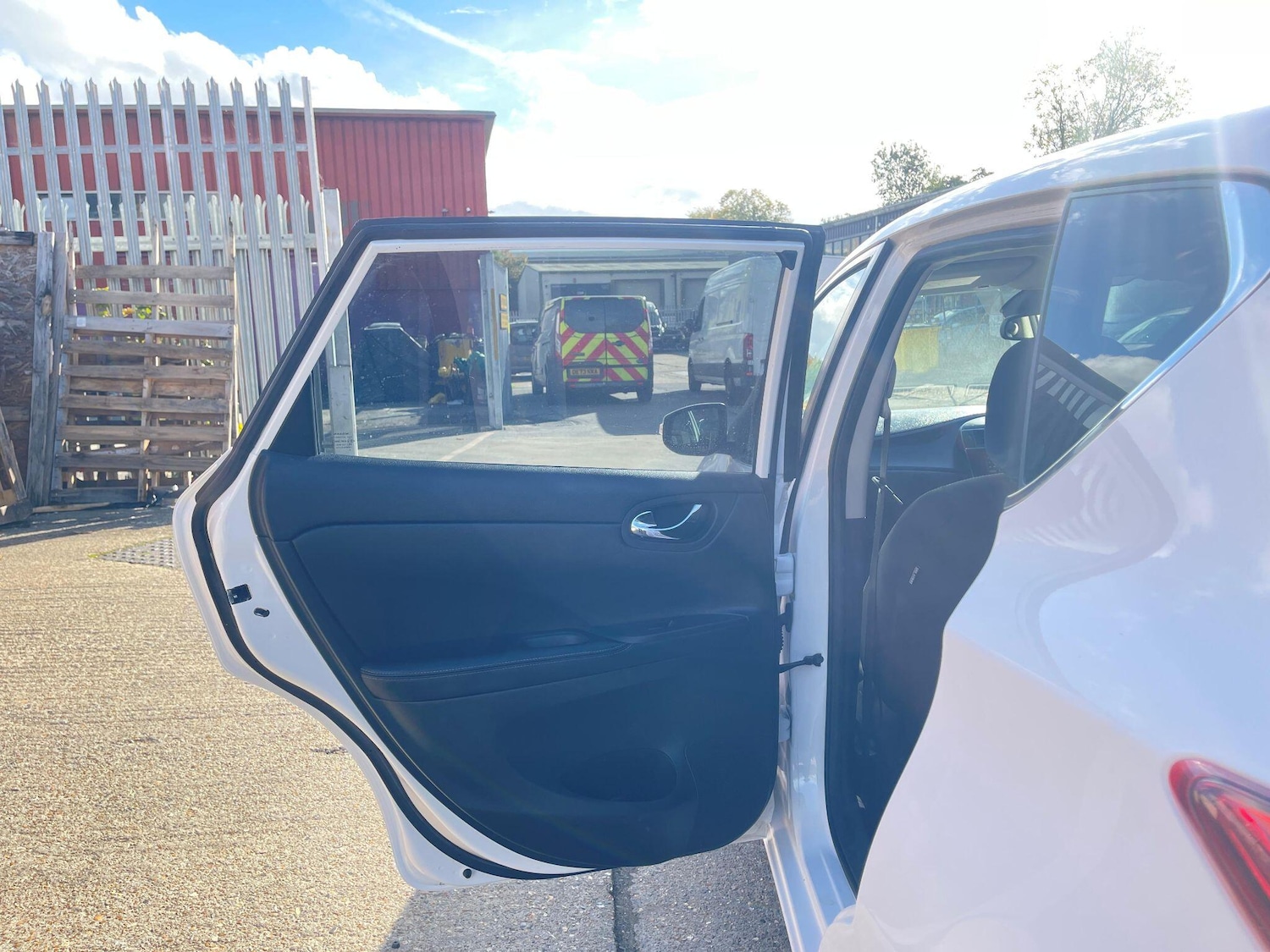 Used Nissan Pulsar 2015 for sale - 77156553: Photo 26