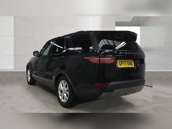 Used Land Rover Discovery 2017 for sale - 79464910: Photo
