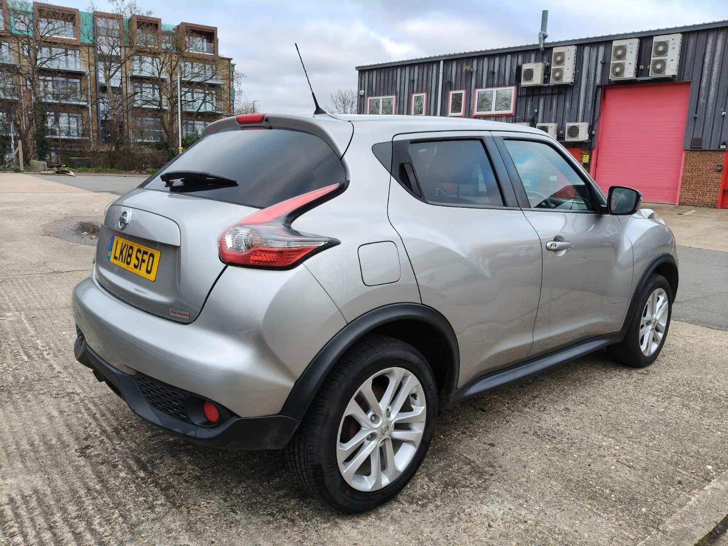 Used Nissan Juke 2018 for sale - 77970712: Photo 10