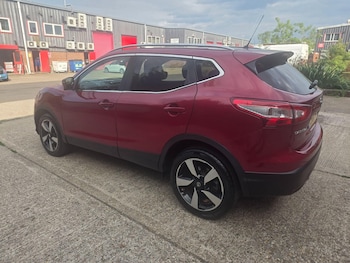 Used Nissan Qashqai 2016 for sale - 79316426: Photo