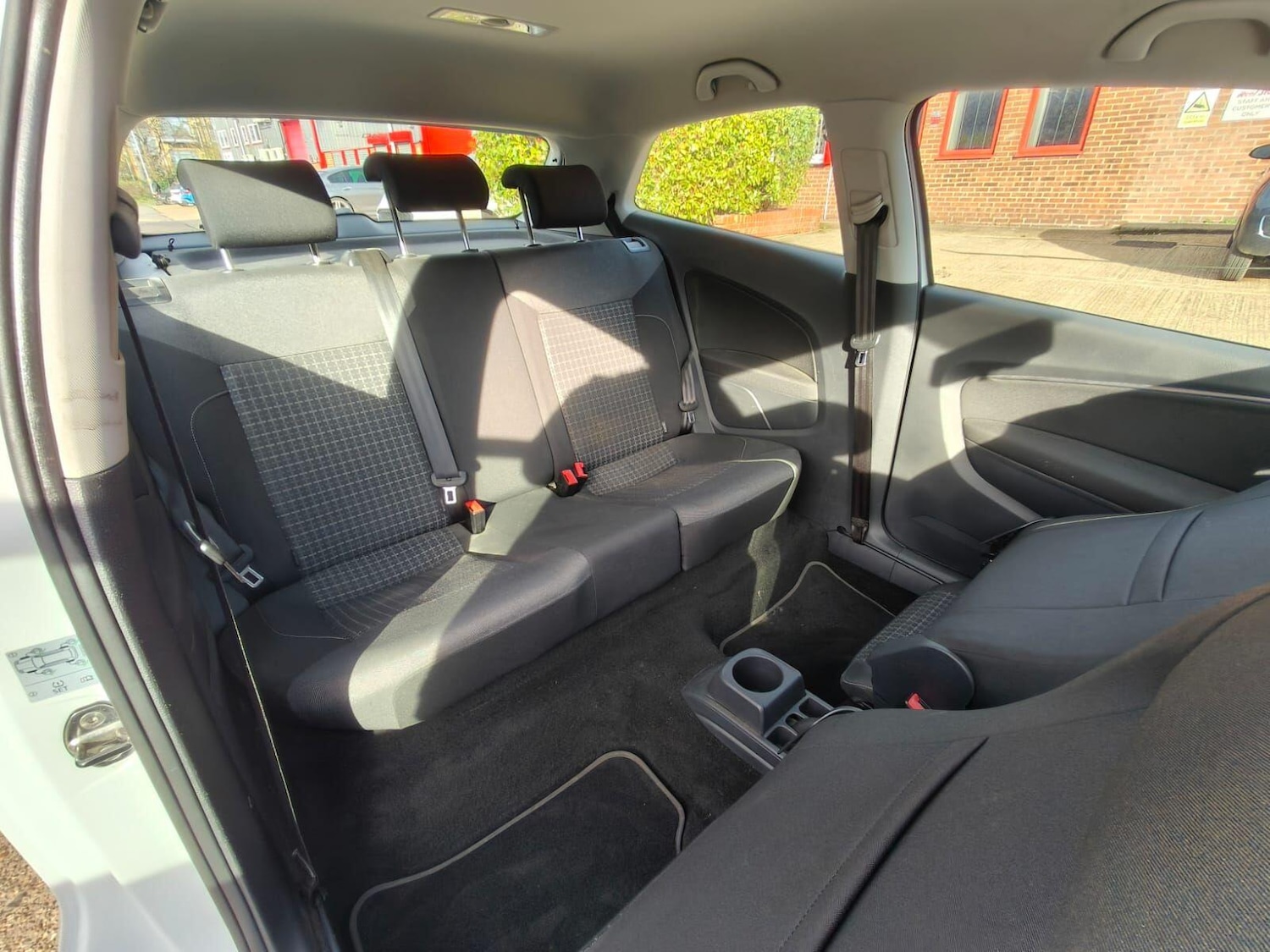 Used Volkswagen Polo 2015 for sale - 77970762: Photo 12