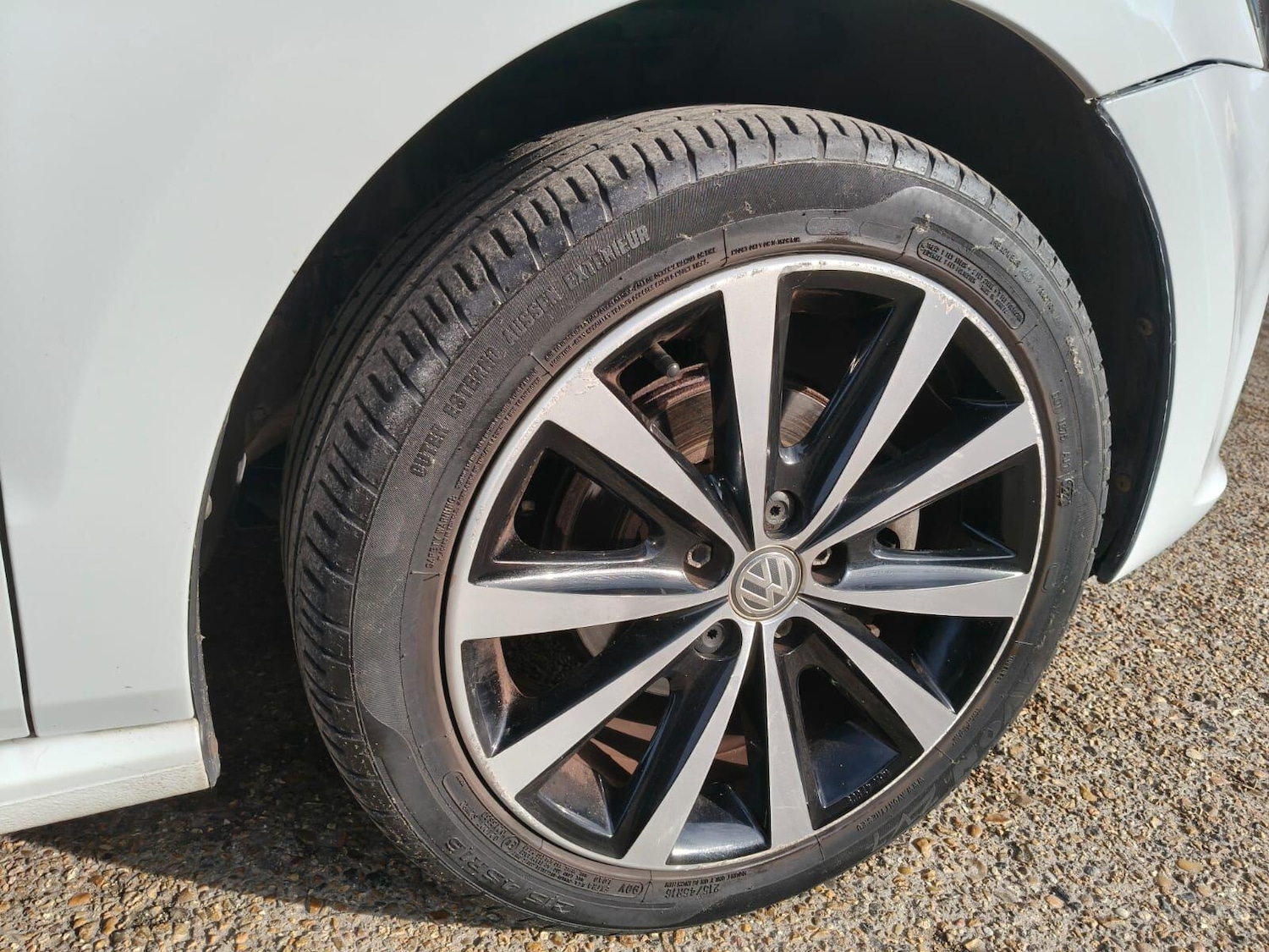 Used Volkswagen Polo 2015 for sale - 77970762: Photo 24