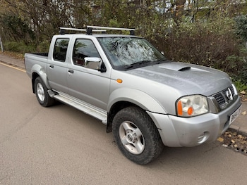 Nissan Navara feature image