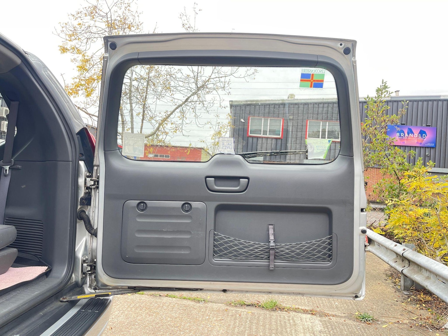 Used Toyota Land Cruiser 2004 for sale - 76802472: Photo 11