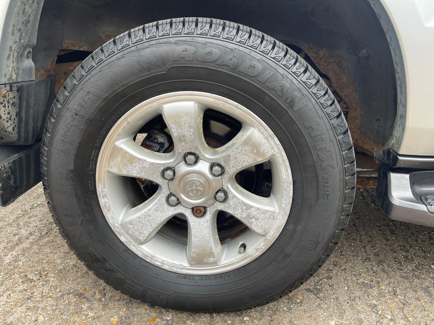 Used Toyota Land Cruiser 2004 for sale - 76802472: Photo 15