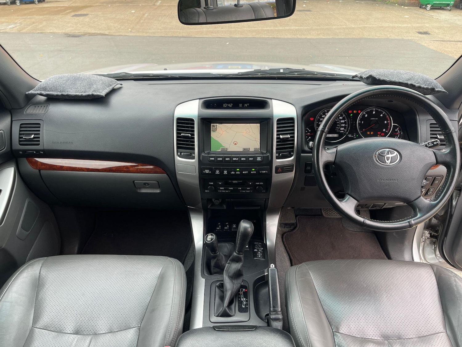 Used Toyota Land Cruiser 2004 for sale - 76802472: Photo 21