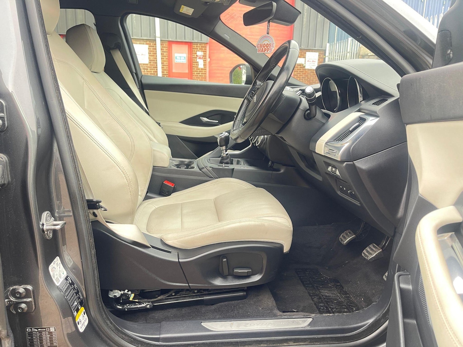 Used Jaguar E-Pace 2019 for sale - 76996335: Photo 13