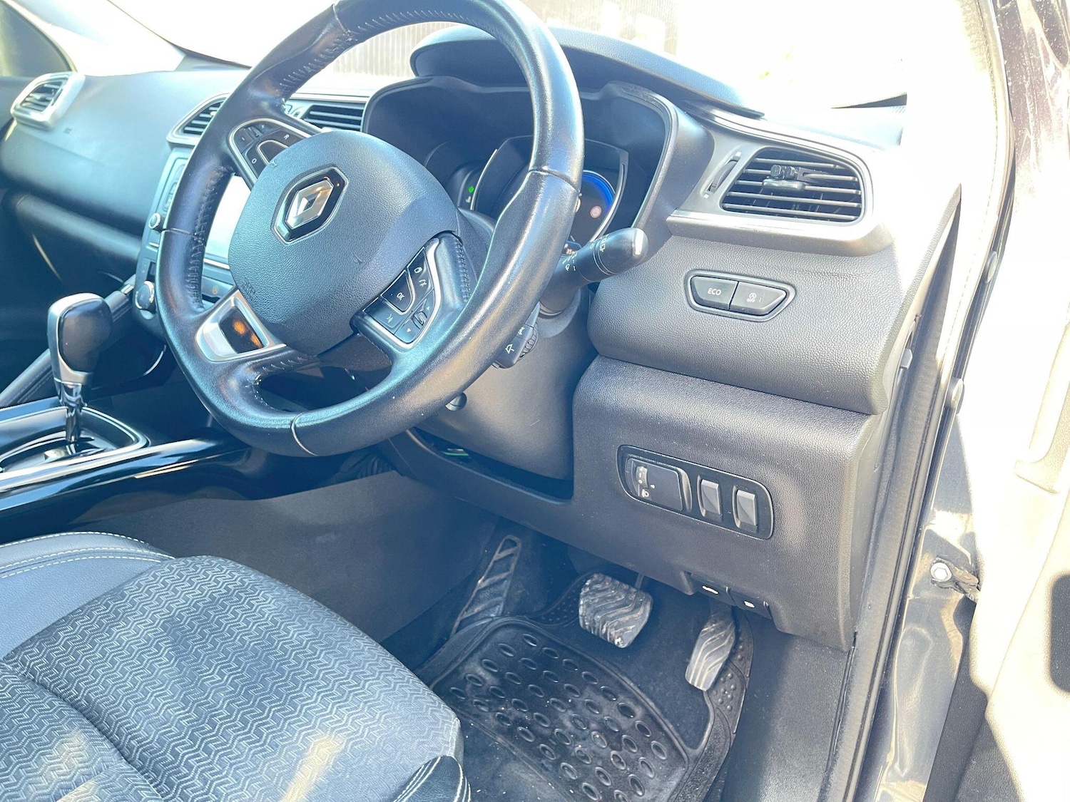 Used Renault Kadjar 2017 for sale - 76371313: Photo 16
