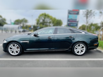 Used Jaguar XJ 2013 for sale - 76083998: Photo