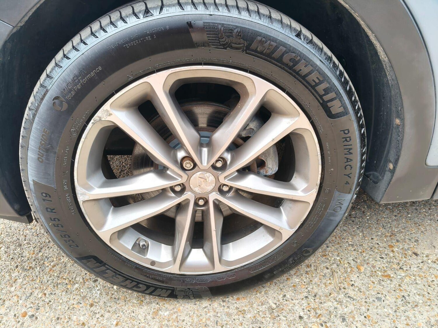 Used Hyundai Santa Fe 2016 for sale - 76701935: Photo 13