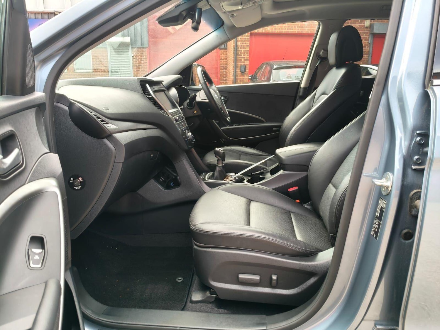 Used Hyundai Santa Fe 2016 for sale - 76701935: Photo 22