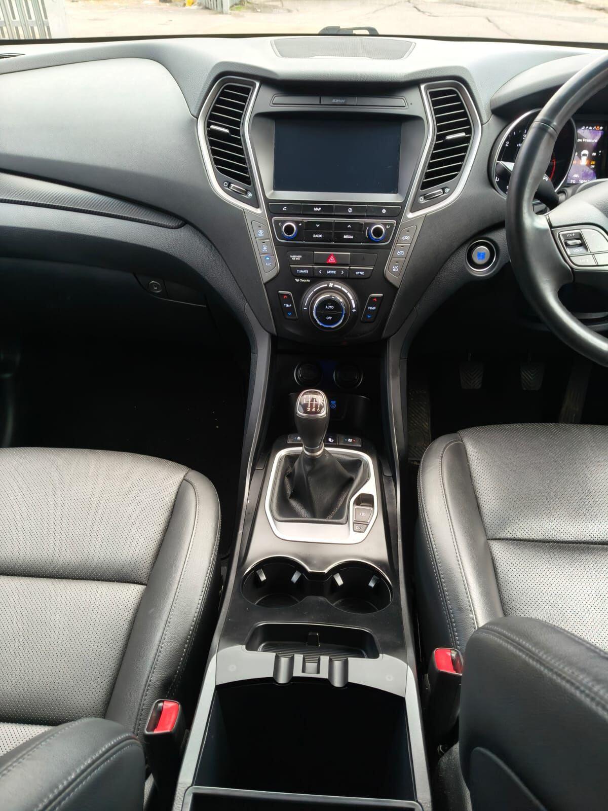 Used Hyundai Santa Fe 2016 for sale - 76701935: Photo 29