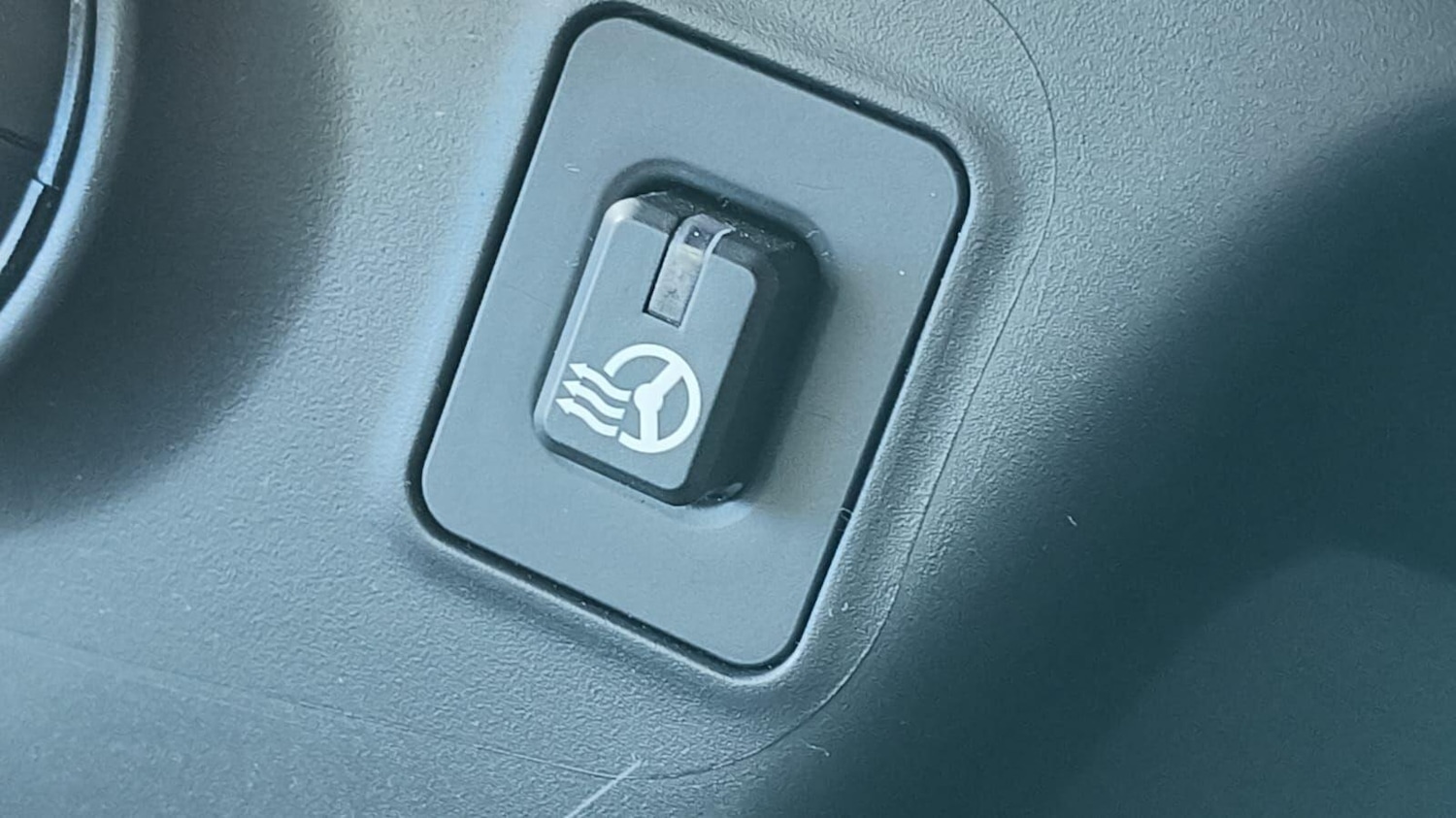 Used Hyundai Santa Fe 2016 for sale - 76701935: Photo 45