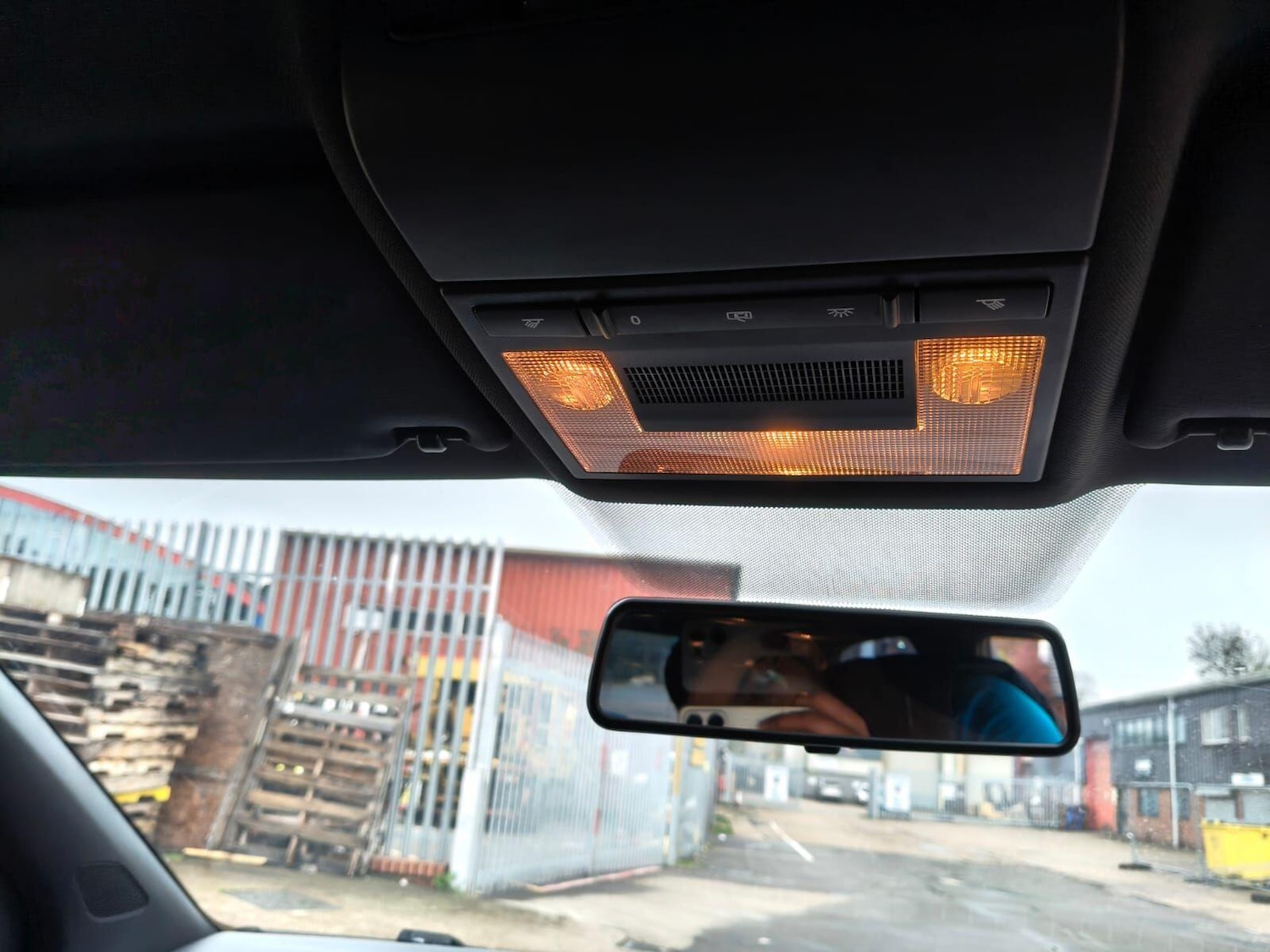 Used Volkswagen Polo 2014 for sale - 76659164: Photo 20