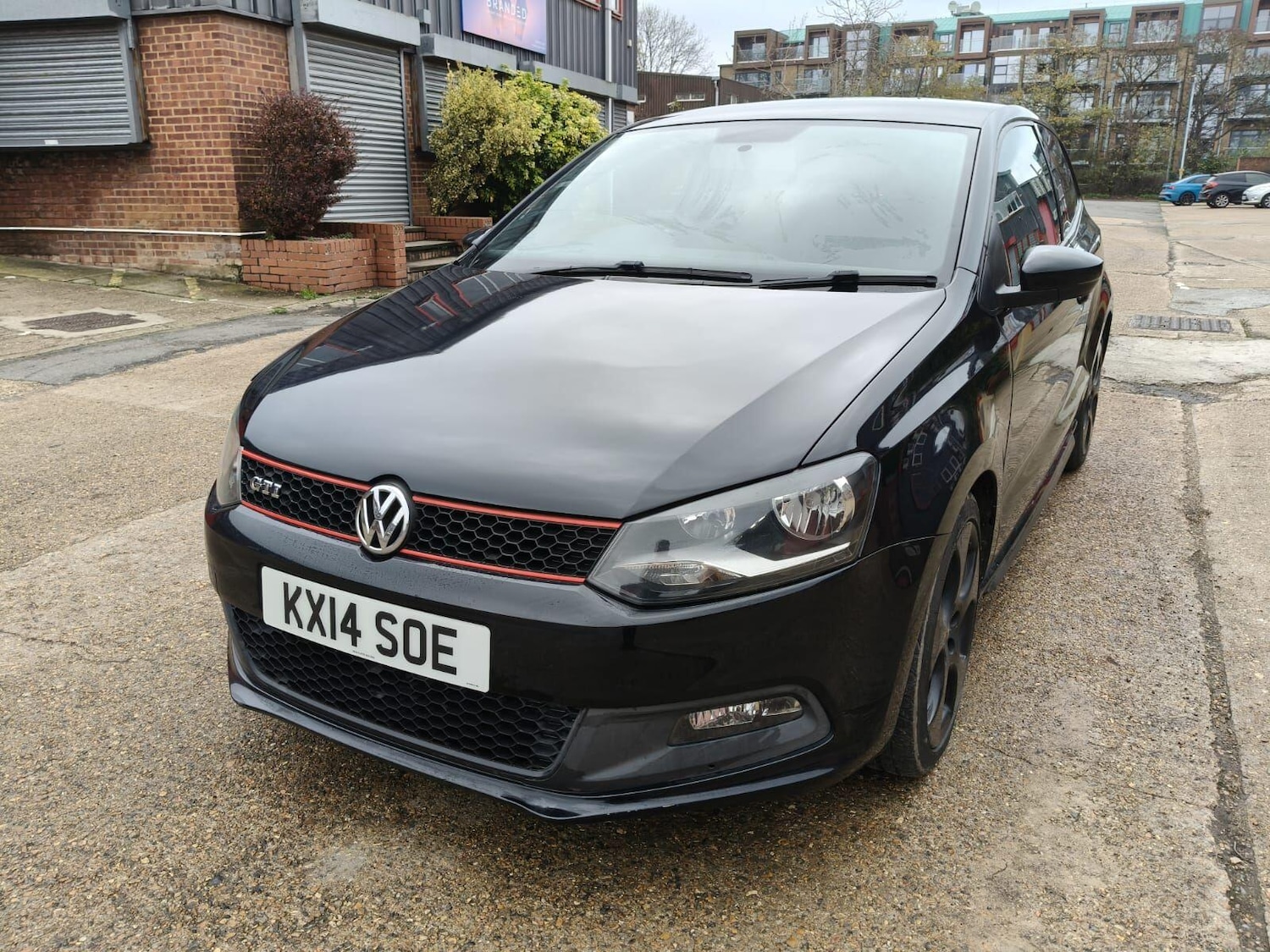 Used Volkswagen Polo 2014 for sale - 76659164: Photo 3
