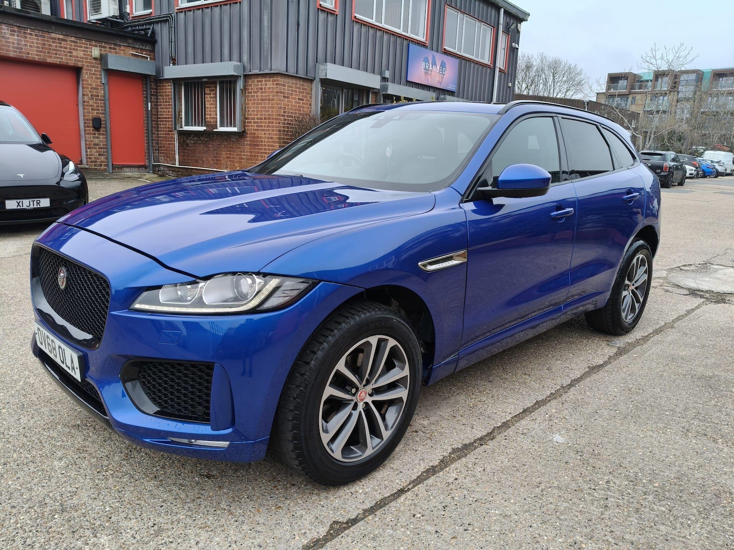 Used Jaguar F-Pace for sale - 77496425: Photo 3