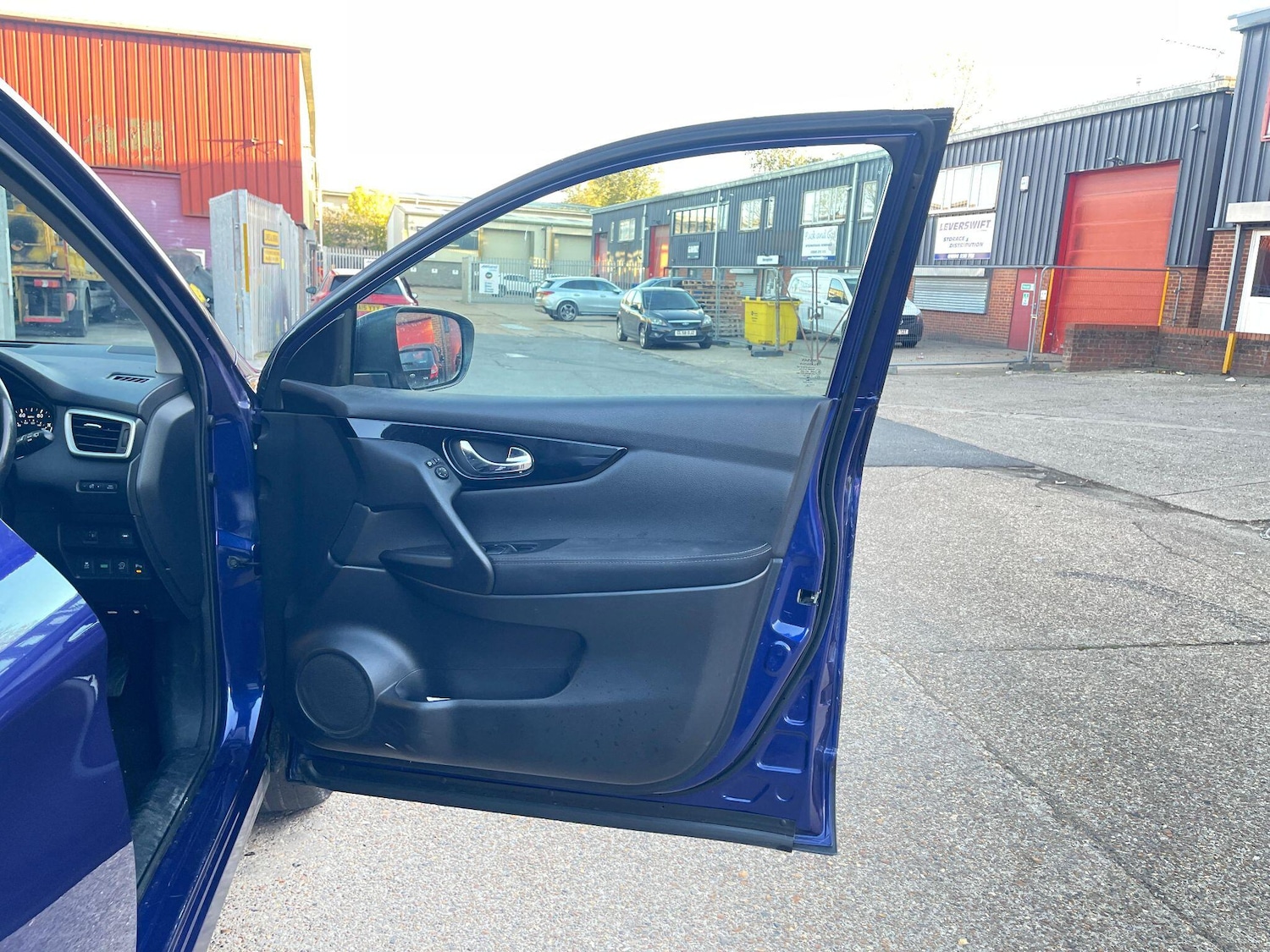 Used Nissan Qashqai 2016 for sale - 76377521: Photo 13