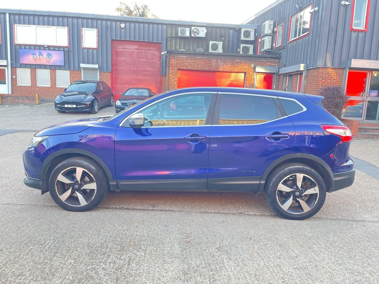 Used Nissan Qashqai 2016 for sale - 76377521: Photo 4
