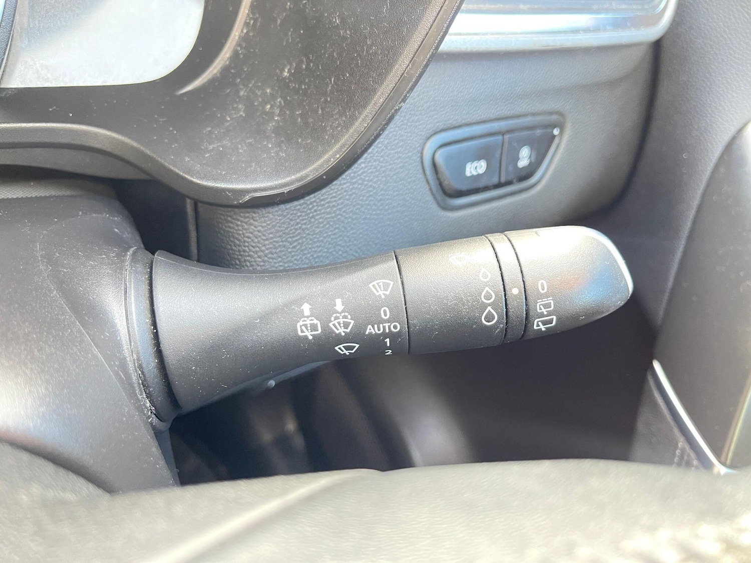 Used Renault Kadjar 2017 for sale - 76992070: Photo 28