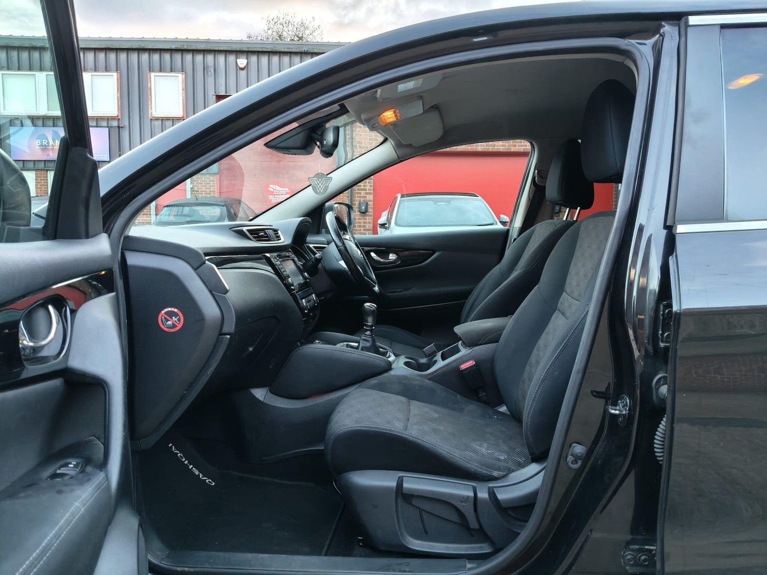 Used Nissan Qashqai for sale - 77279740: Photo 17