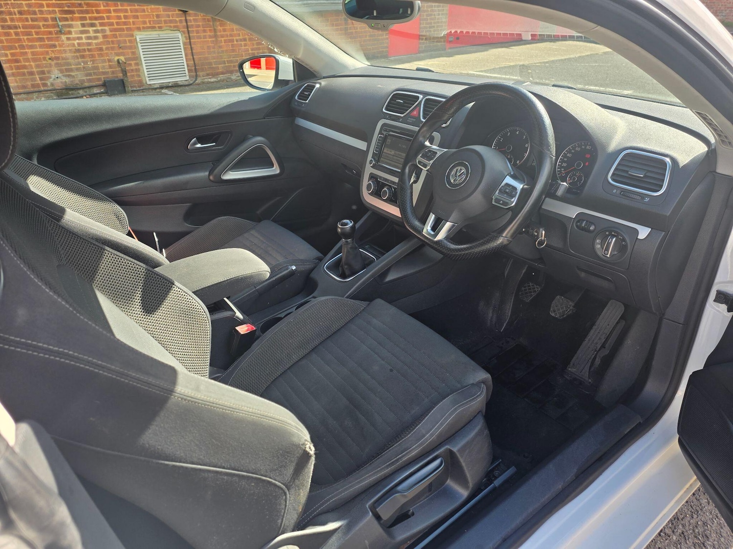 Used Volkswagen Scirocco for sale - 78141503: Photo 19