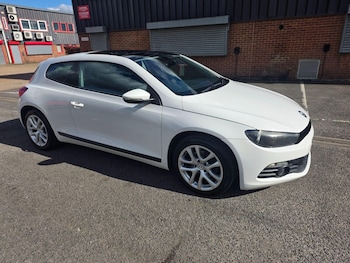 Used Volkswagen Scirocco 2010 for sale - 78141503: Photo