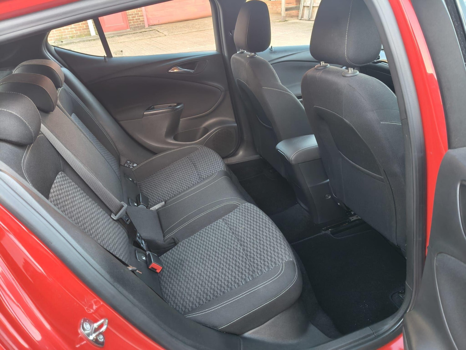 Used Vauxhall Astra 2018 for sale - 77839681: Photo 21