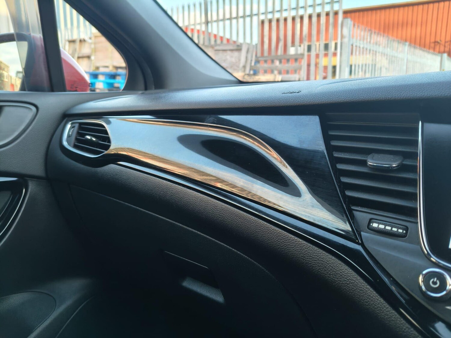 Used Vauxhall Astra 2018 for sale - 77839681: Photo 29