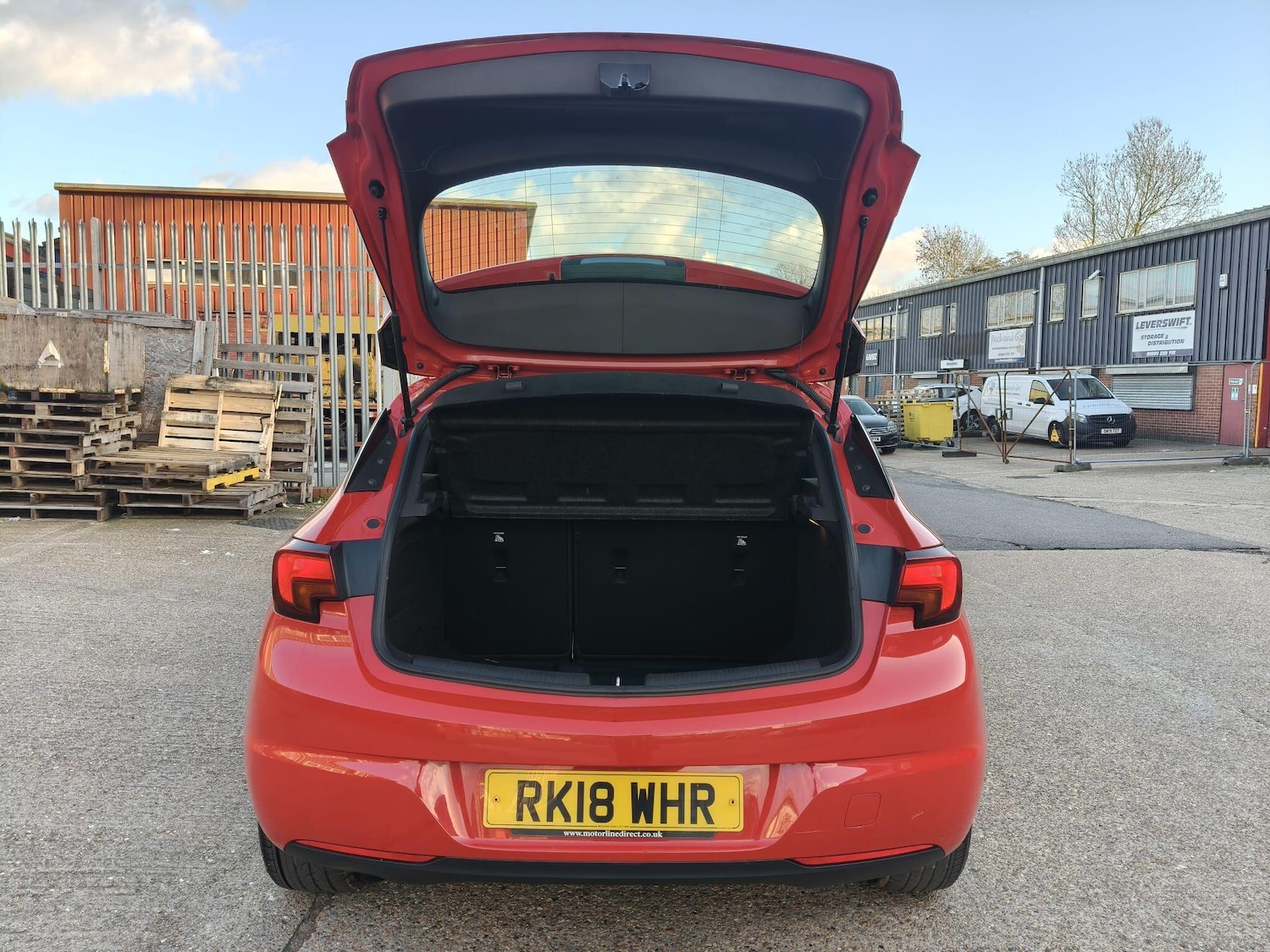 Used Vauxhall Astra 2018 for sale - 77839681: Photo 8