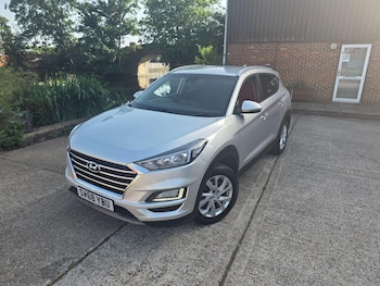 Used Hyundai TUCSON 2018 for sale - 79000056: Photo