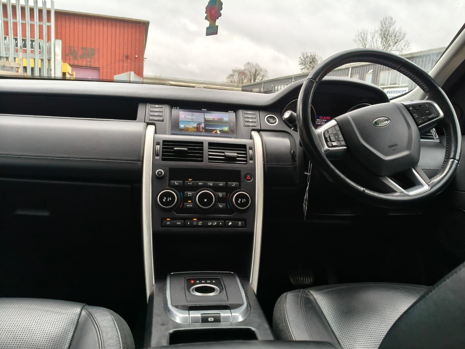 Used Land Rover Discovery Sport 2015 for sale - 76592585: Photo 18