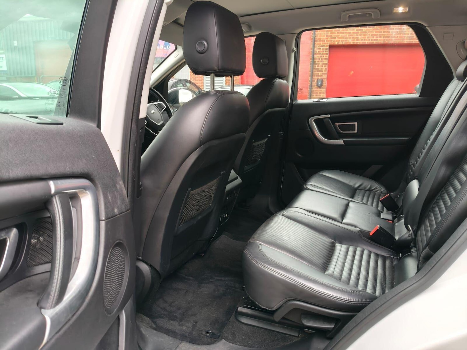 Used Land Rover Discovery Sport 2015 for sale - 76592585: Photo 21