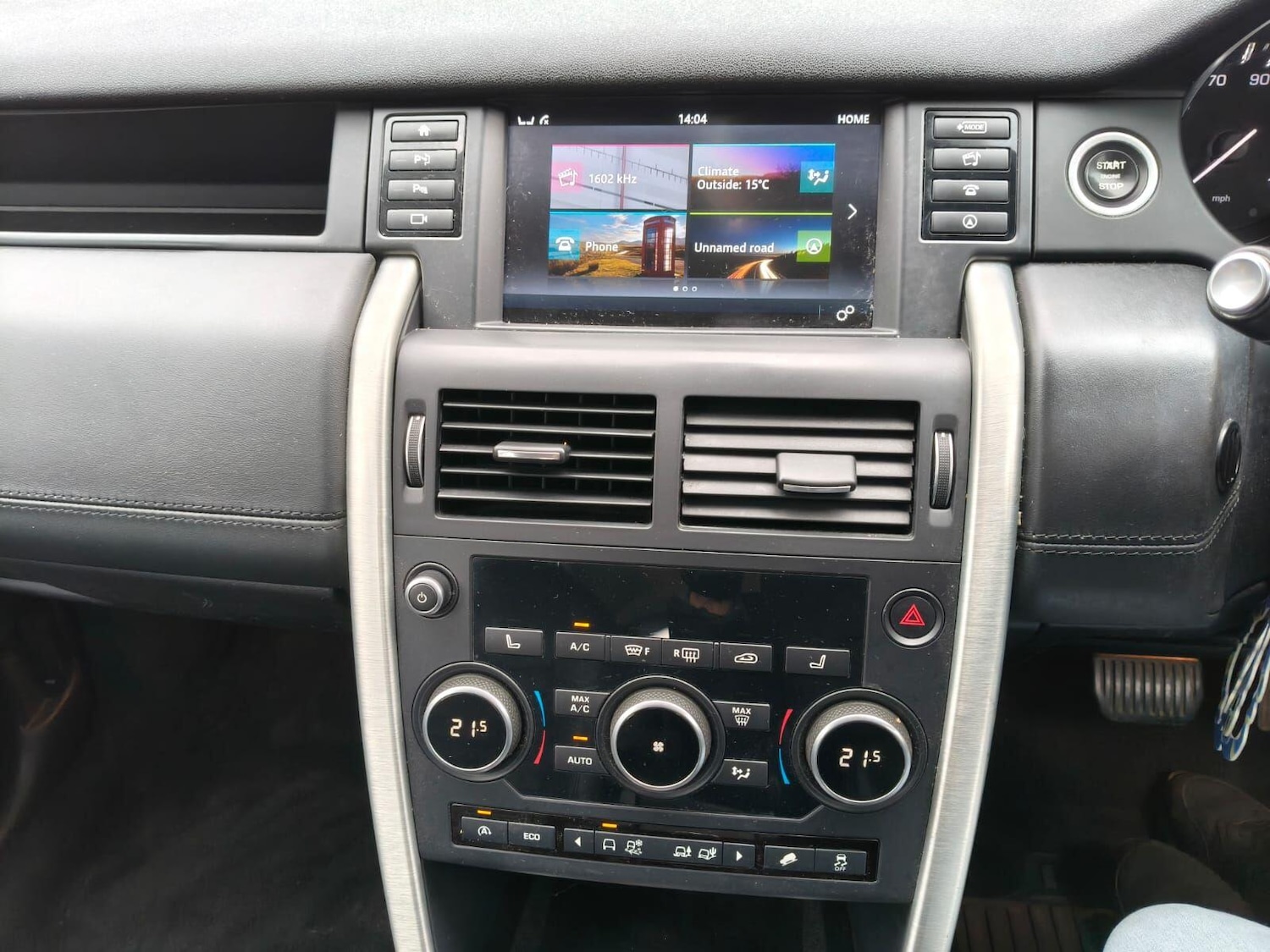 Used Land Rover Discovery Sport 2015 for sale - 76592585: Photo 24