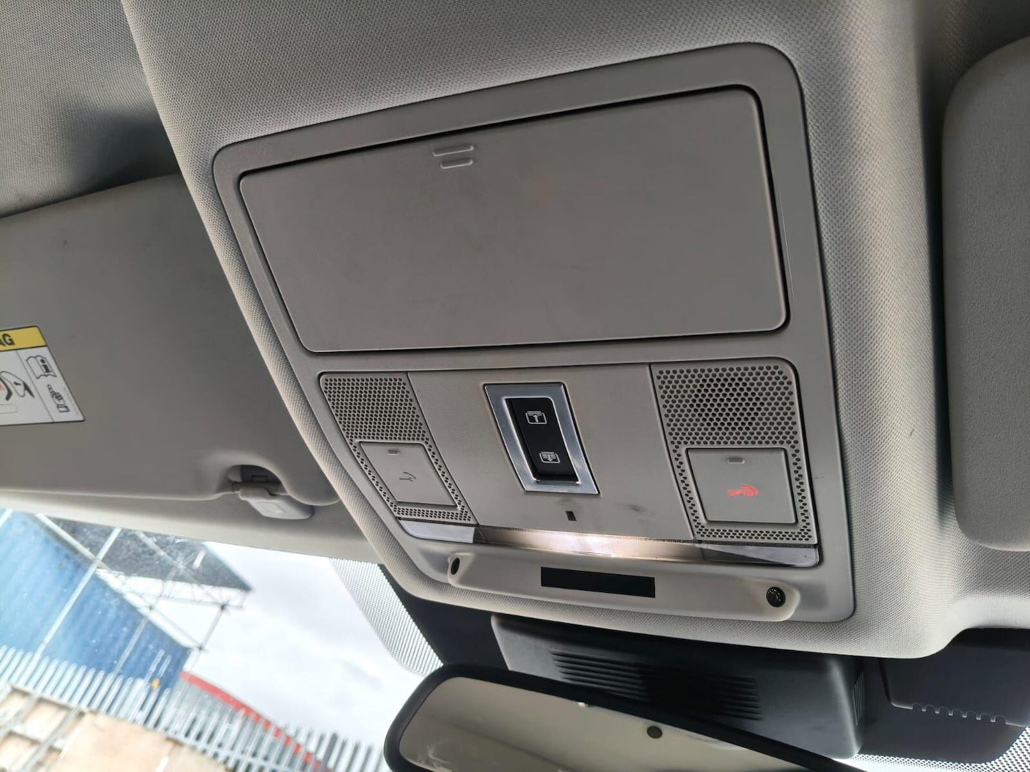 Used Land Rover Discovery Sport 2015 for sale - 76592585: Photo 27