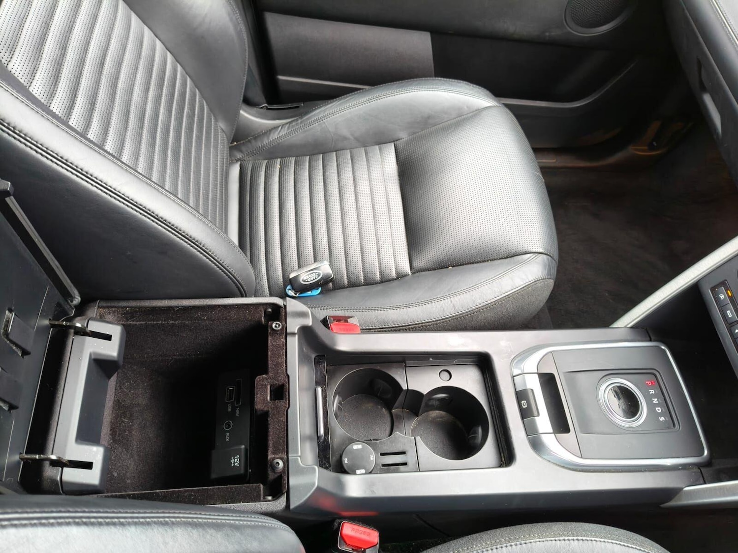 Used Land Rover Discovery Sport 2015 for sale - 76592585: Photo 28