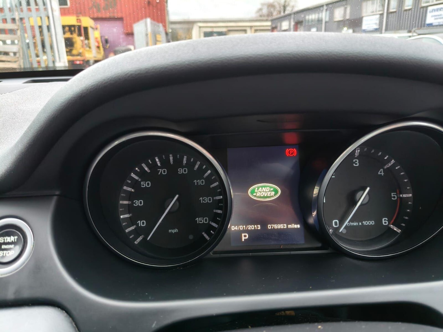 Used Land Rover Discovery Sport 2015 for sale - 76592585: Photo 32