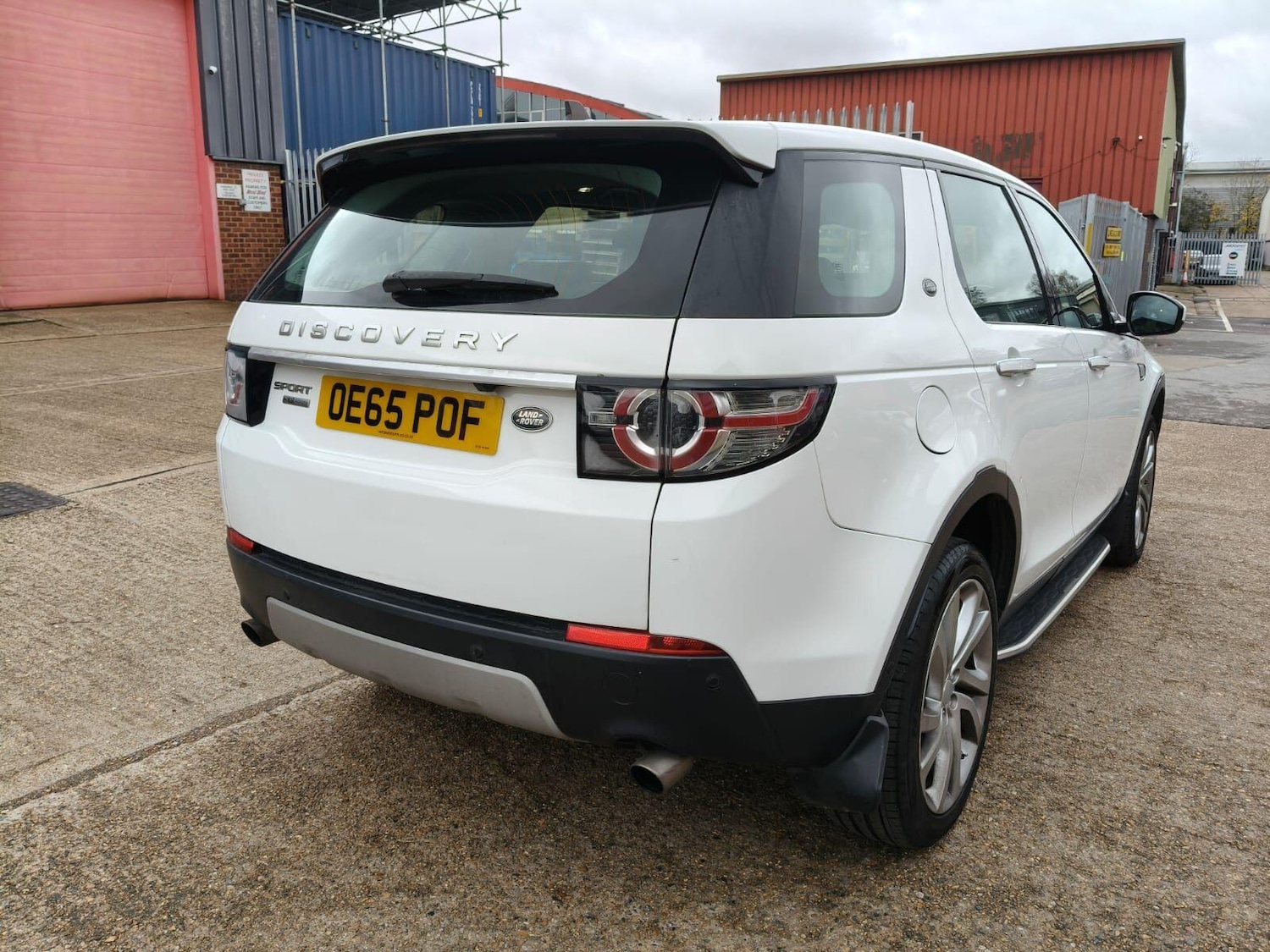 Used Land Rover Discovery Sport 2015 for sale - 76592585: Photo 8