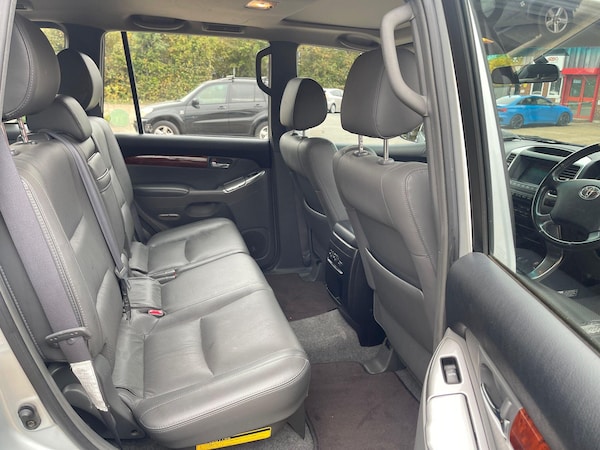 Used Toyota Landcruiser 2004 for sale - 76307267: Photo 18