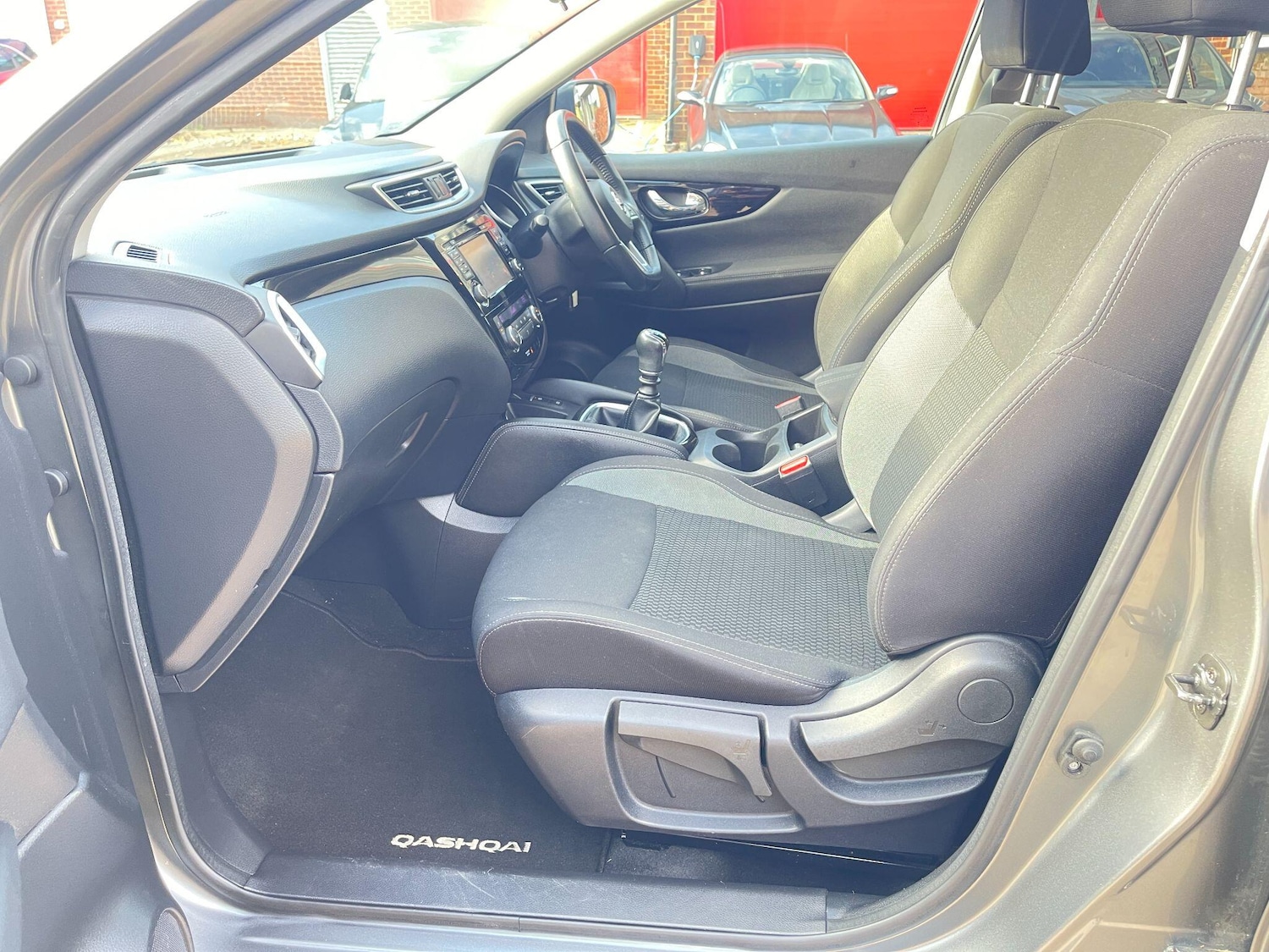 Used Nissan Qashqai 2018 for sale - 76473365: Photo 24