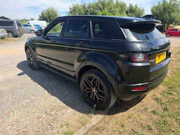 Used Land Rover Range Rover Evoque 2017 for sale - 79225096: Photo