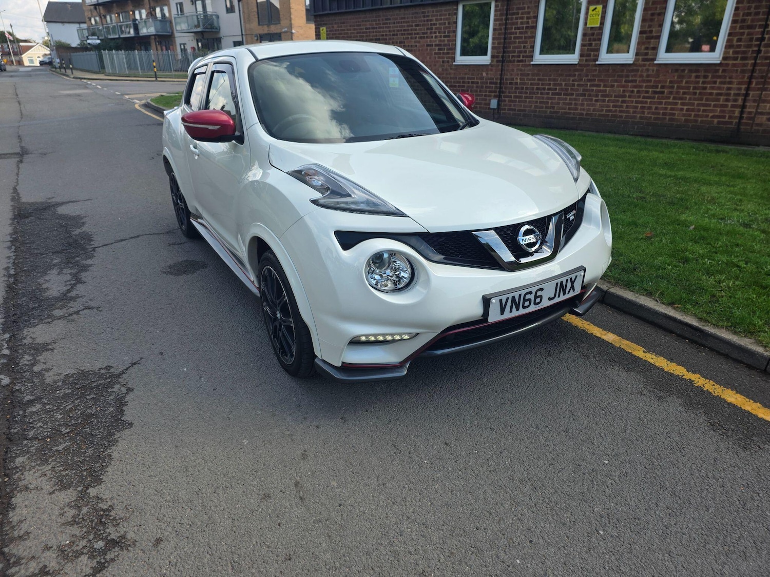 Used Nissan Juke 2016 for sale - 76992174: Photo 6