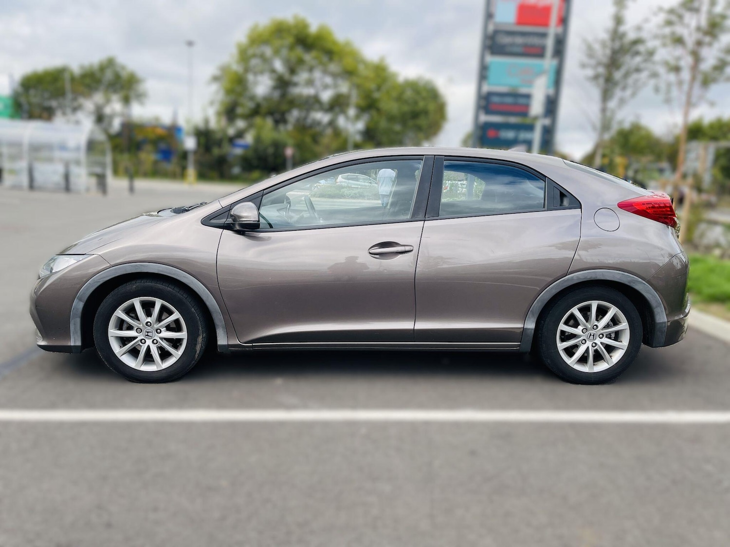 Used Honda Civic 2012 for sale - 76084692: Photo 4