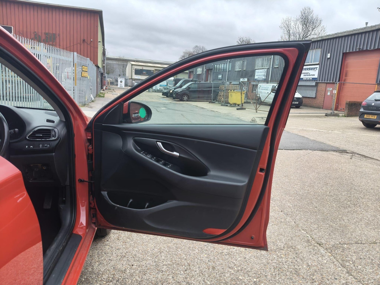 Used Hyundai i30 2018 for sale - 77684334: Photo 21